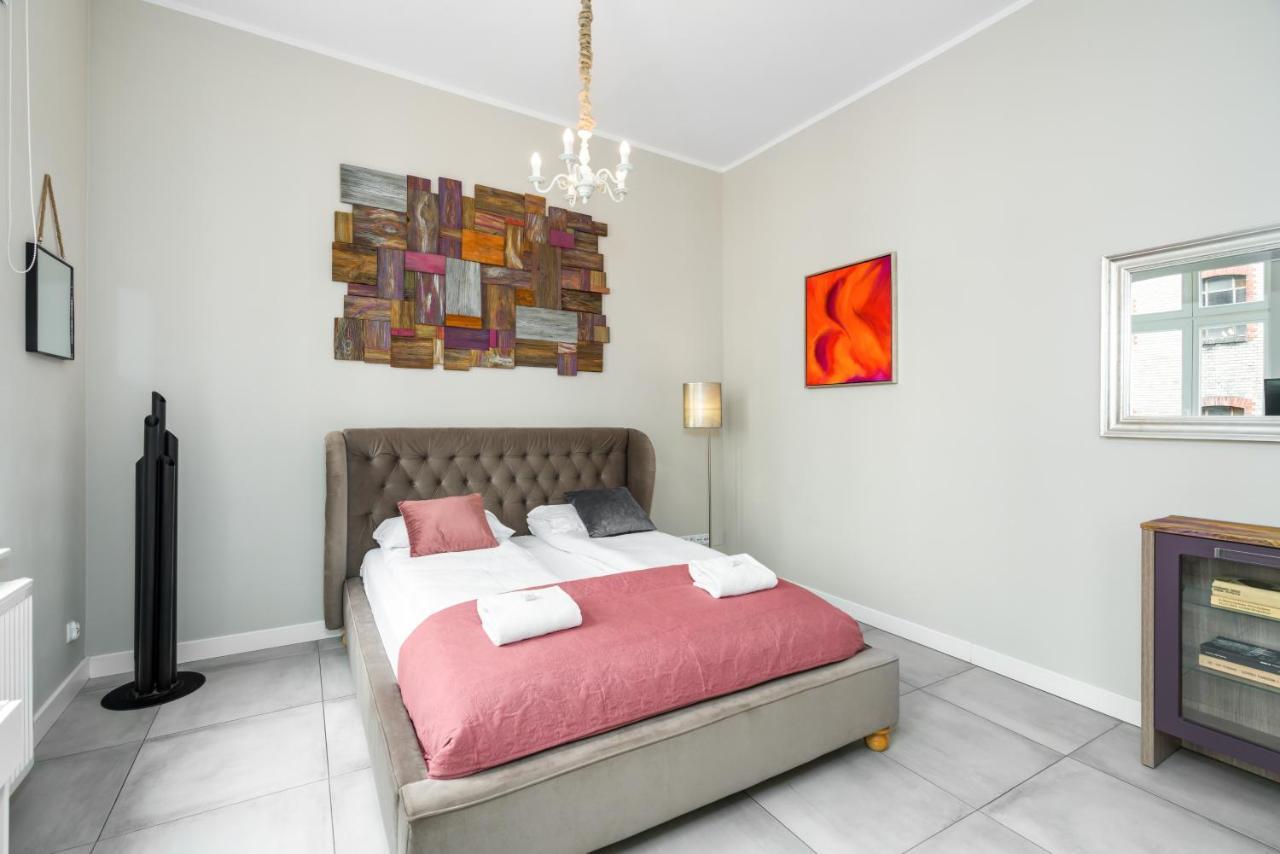 Modish Studio Poznan Old Town By Noclegi Renters Exterior photo