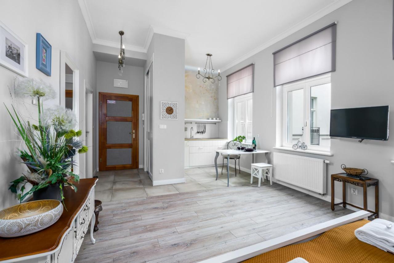 Modish Studio Poznan Old Town By Noclegi Renters Exterior photo
